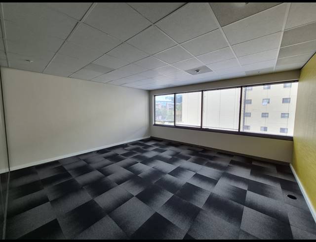 946M² OFFICE TO LET IN SANDTON CENTRAL